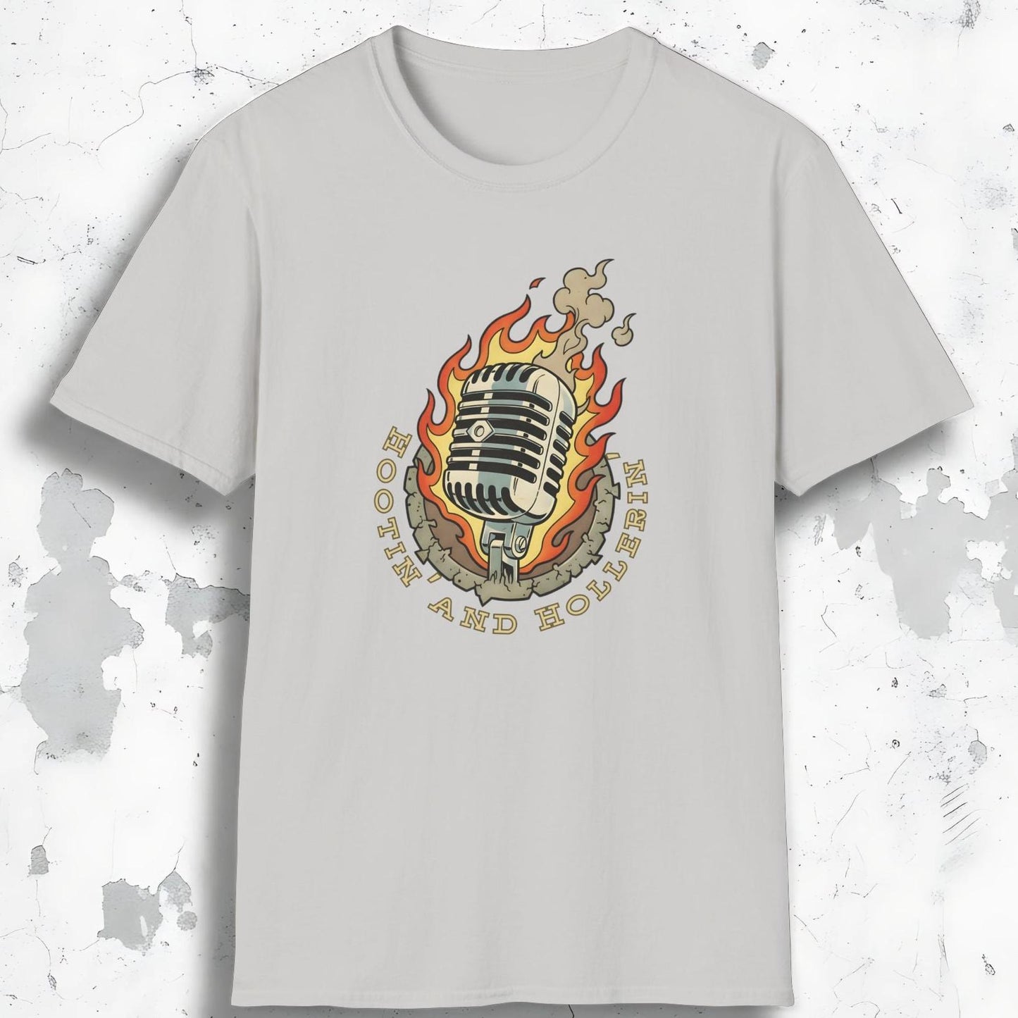 Hootin' & Hollerin' Tee