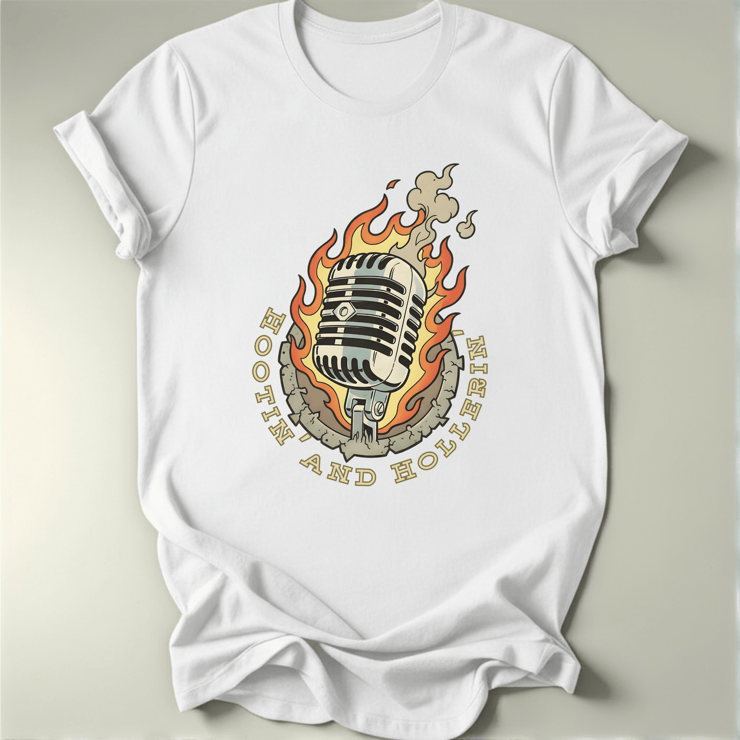 Hootin' & Hollerin' Tee